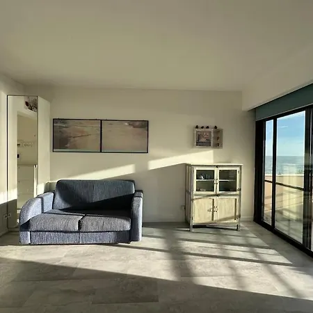Appartement Sea Porto Sole Vista Mare Con Posto Auto E Piscina San Remo