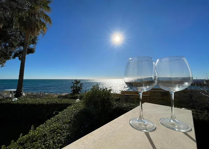 Appartement Sea Porto Sole Vista Mare Con Posto Auto E Piscina San Remo